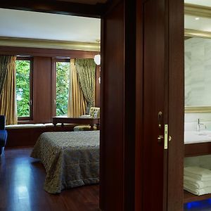 Standard Zimmer mit Kingsize-Bett